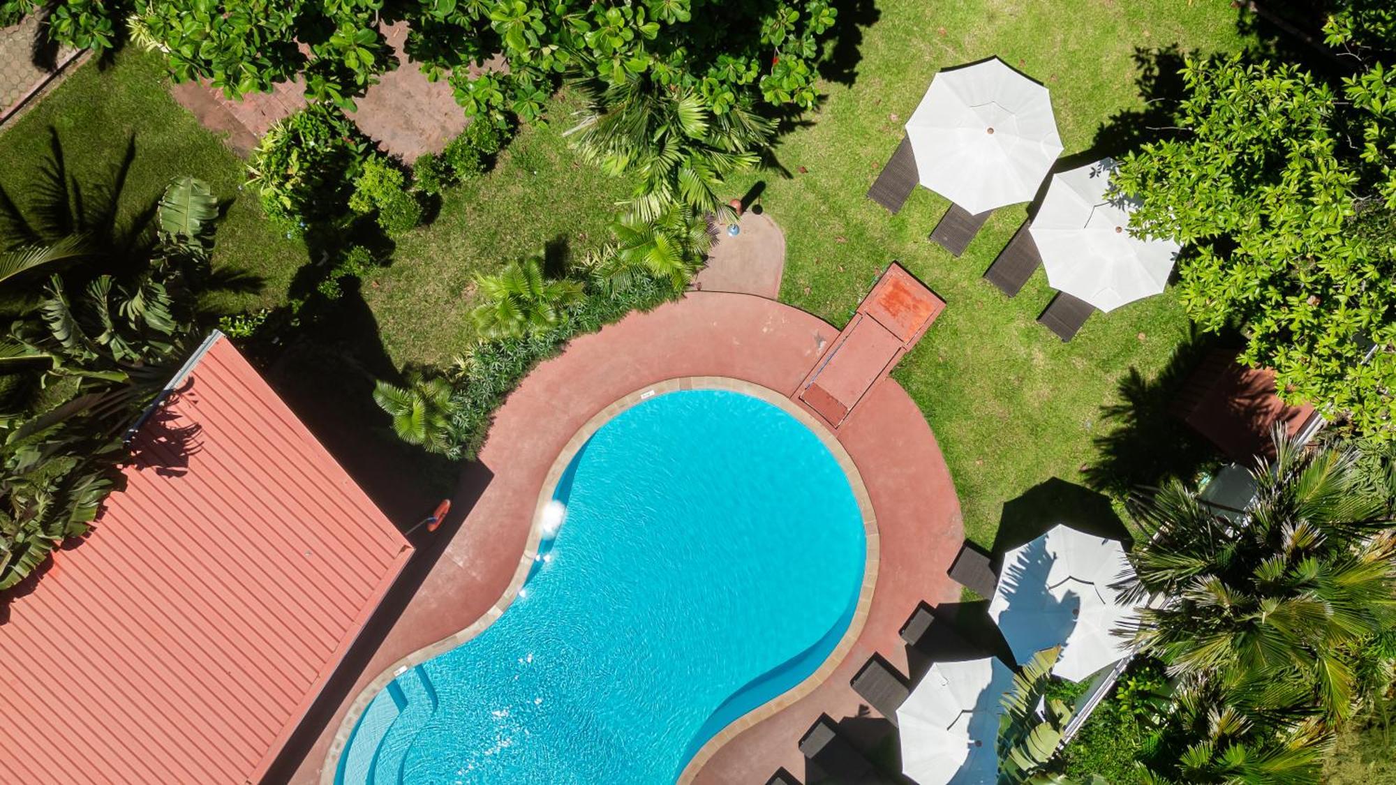 Touch Sea Boutique Hotel&Bistro Карон Экстерьер фото